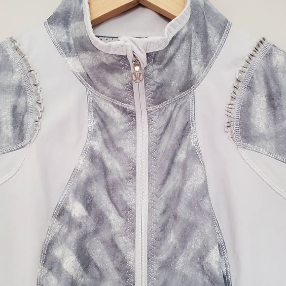 Lululemon Run: Nothin' But Run Jacket - Picture 10 of 16